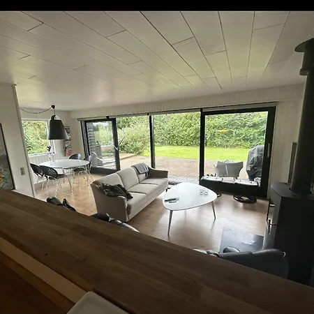 Dejlig 150m Fra Privat * Brenderup