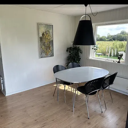 Dejlig 150m Fra Privat Feriehus
