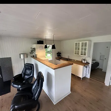 Feriehus Dejlig 150m Fra Privat